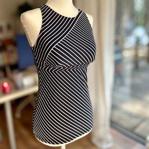 ✨🌊 Athleta Offshore Tankini Top - Size Small - Versatile Wear 🌞